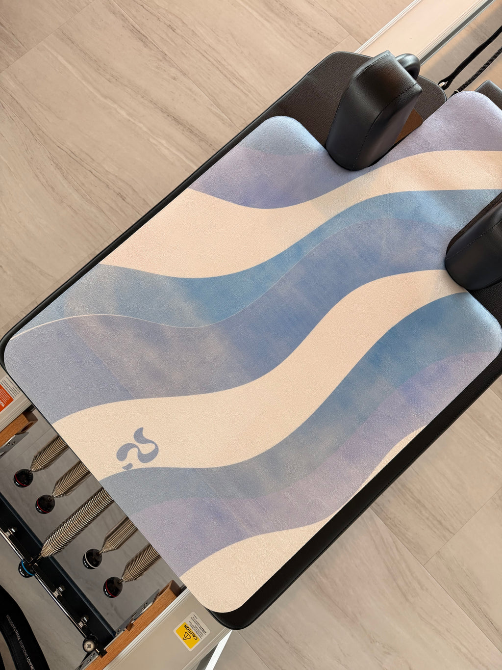 Microfiber Suede Reformer Mat – Imperfect OCEAN FLOW (50% off)