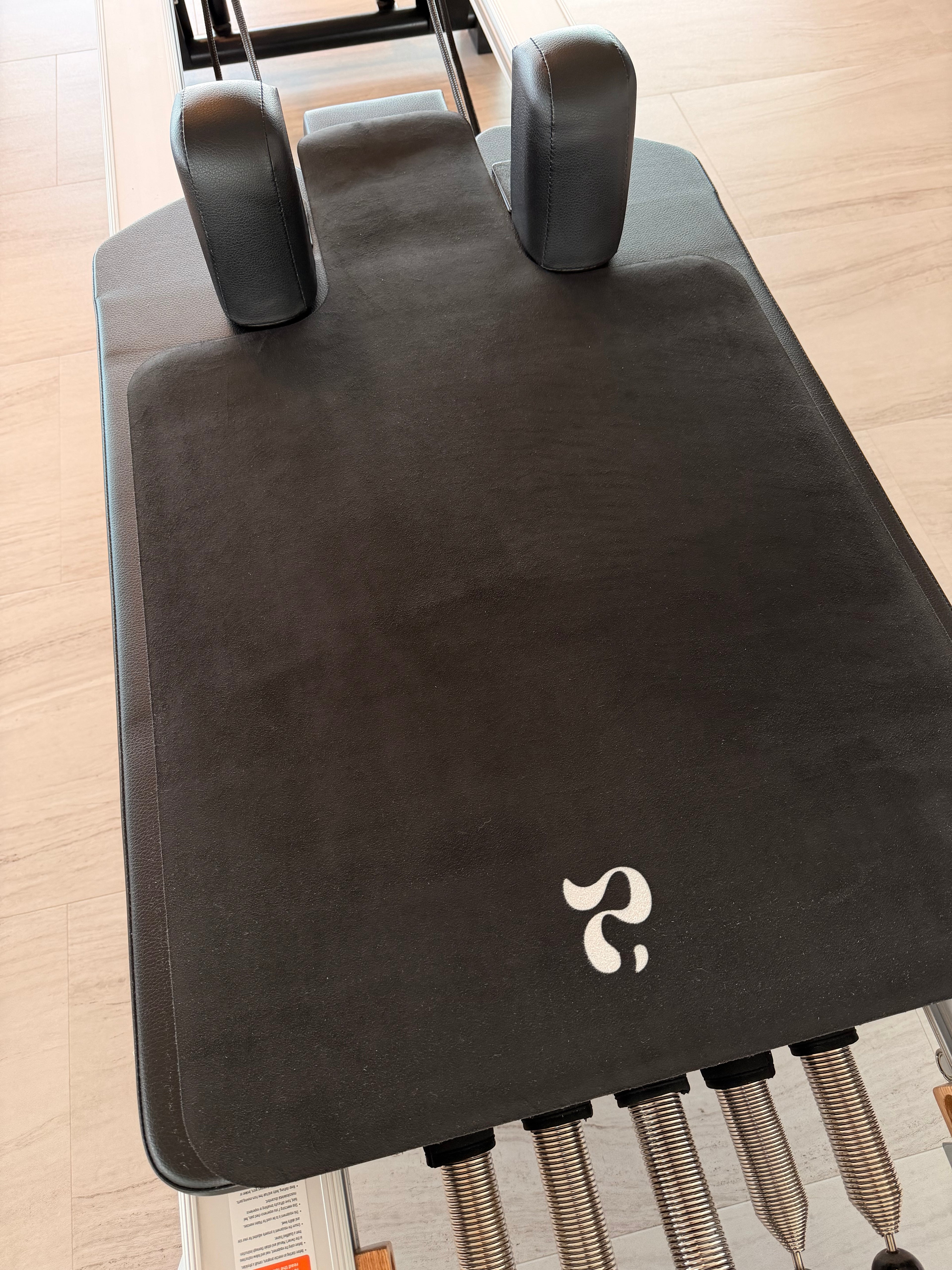Microfiber Suede Reformer Mat – Imperfect MIDNIGHT (30% off)